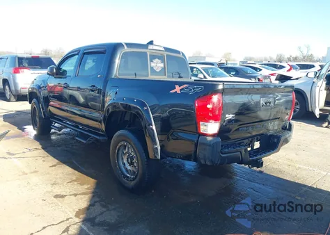 2017 Toyota Tacoma Sr5 V6 z USA, uszkodzony, nr VIN 5TFCZ5AN9HX048822